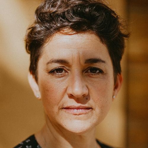 Julie PERREARD