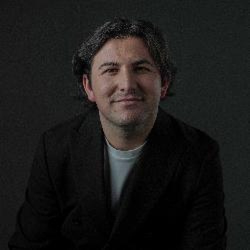 Özgür  Mercan