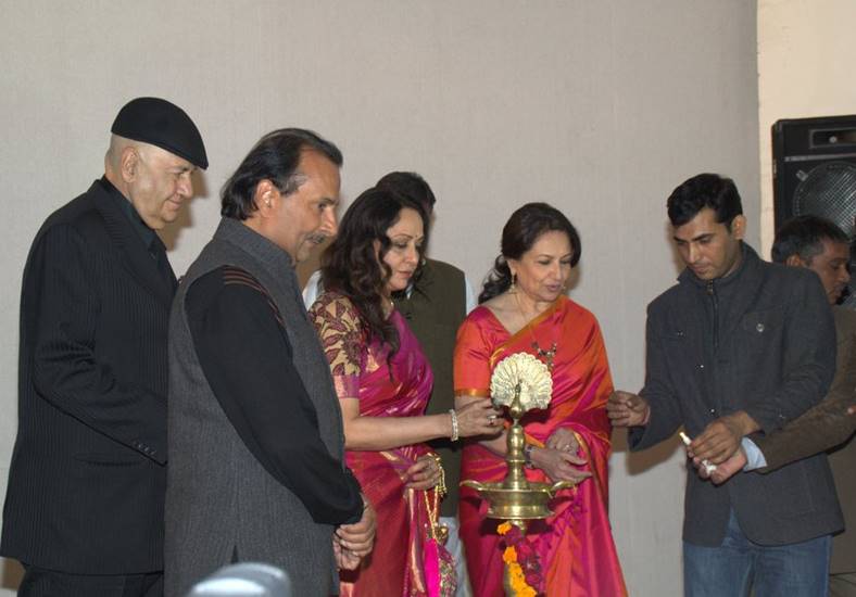 JIFF OPENINGS